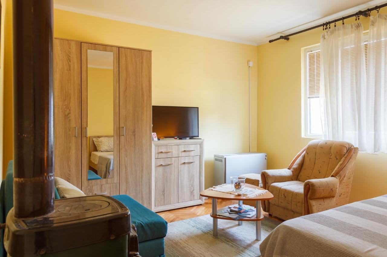 Apartman Bogojevic 골루바츠 외부 사진